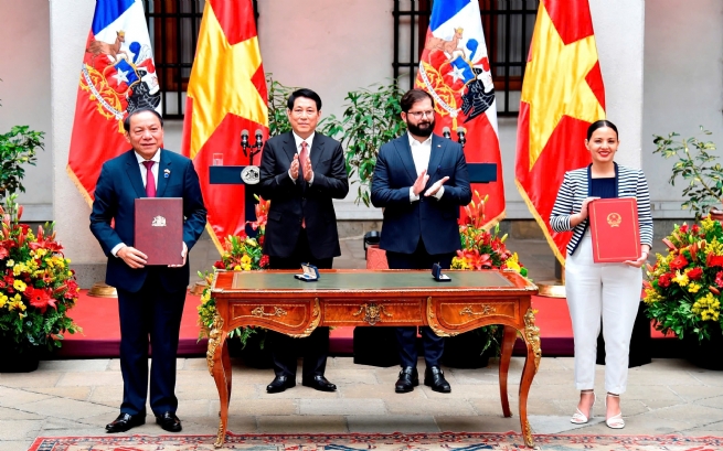 Vietnam and Chile Sign Cultural Cooperation Program 2024-2026
